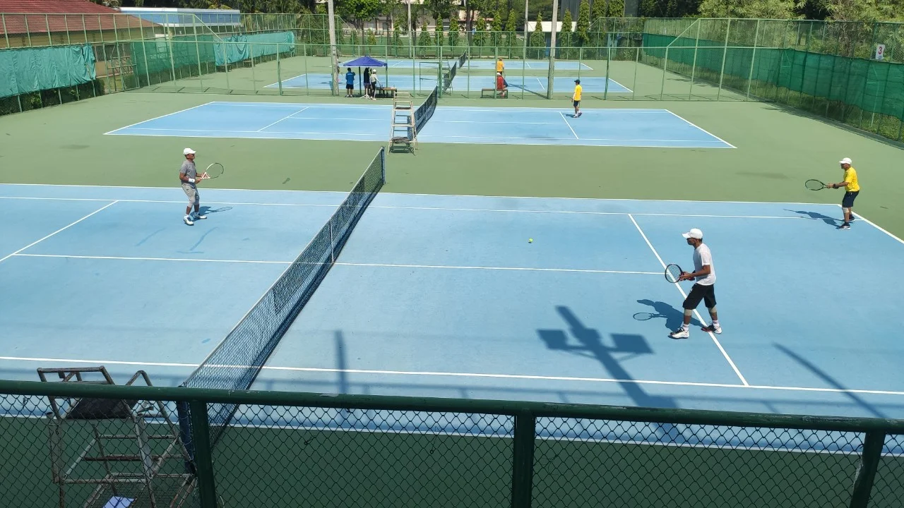 TennisCourt