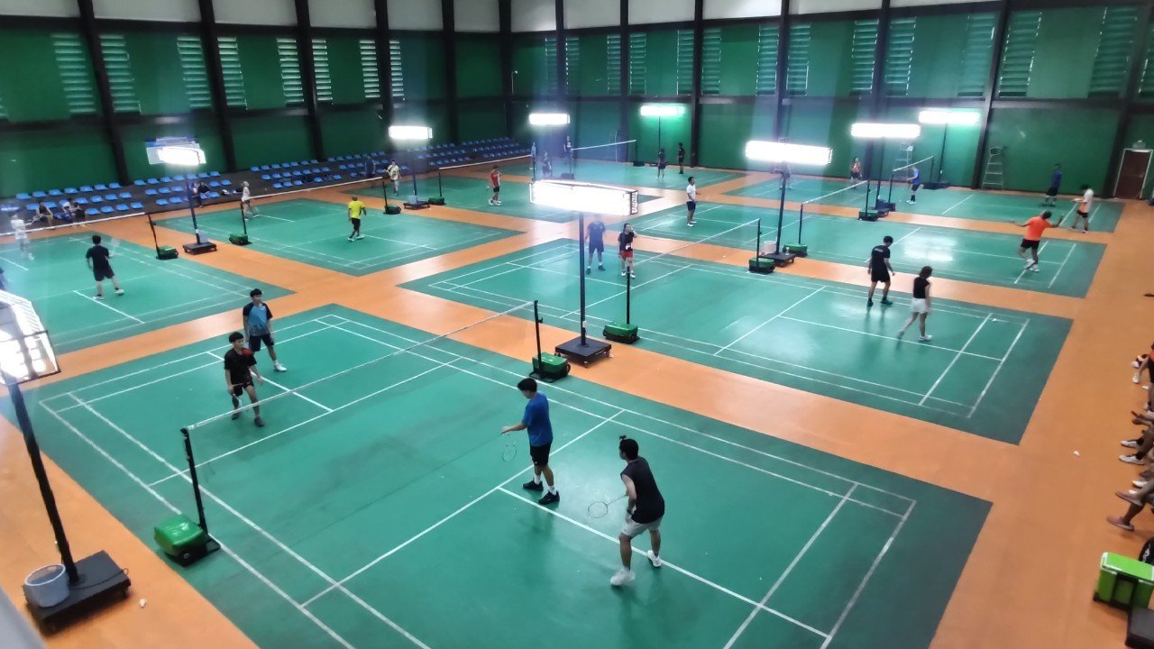 Badminton8Court