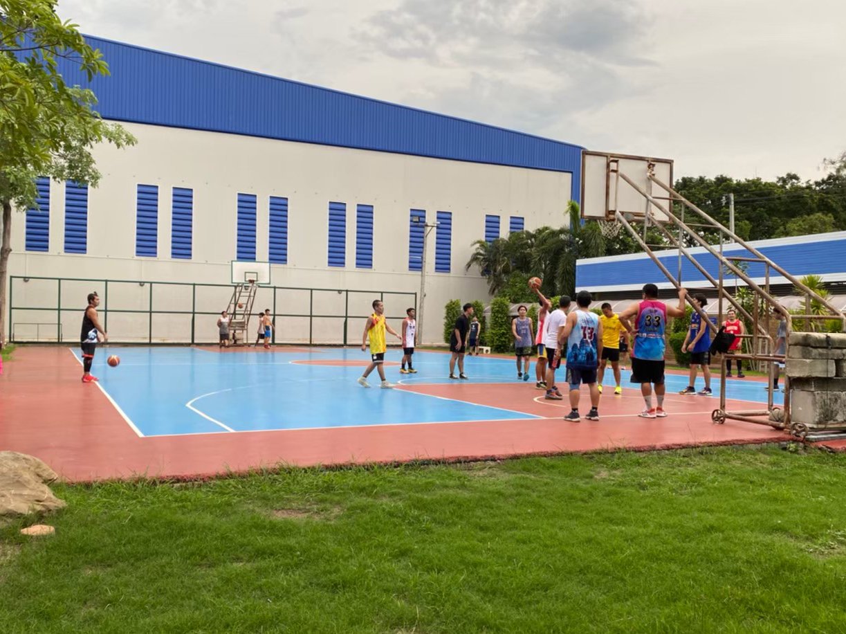 BasketballCourt