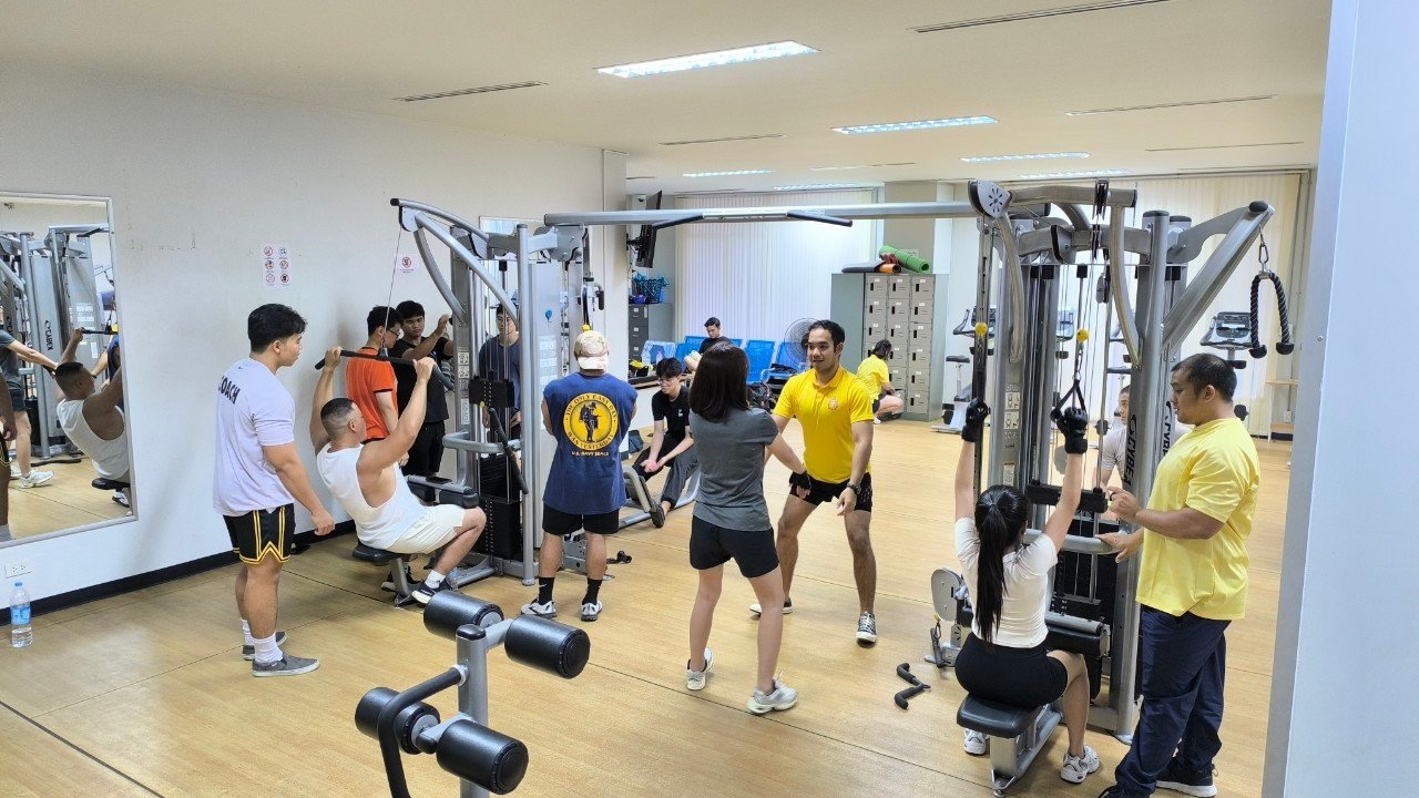 MachineWeightRoom03